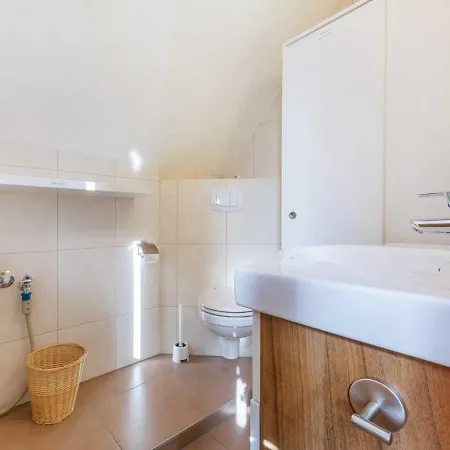 Apartment Faehrmann *